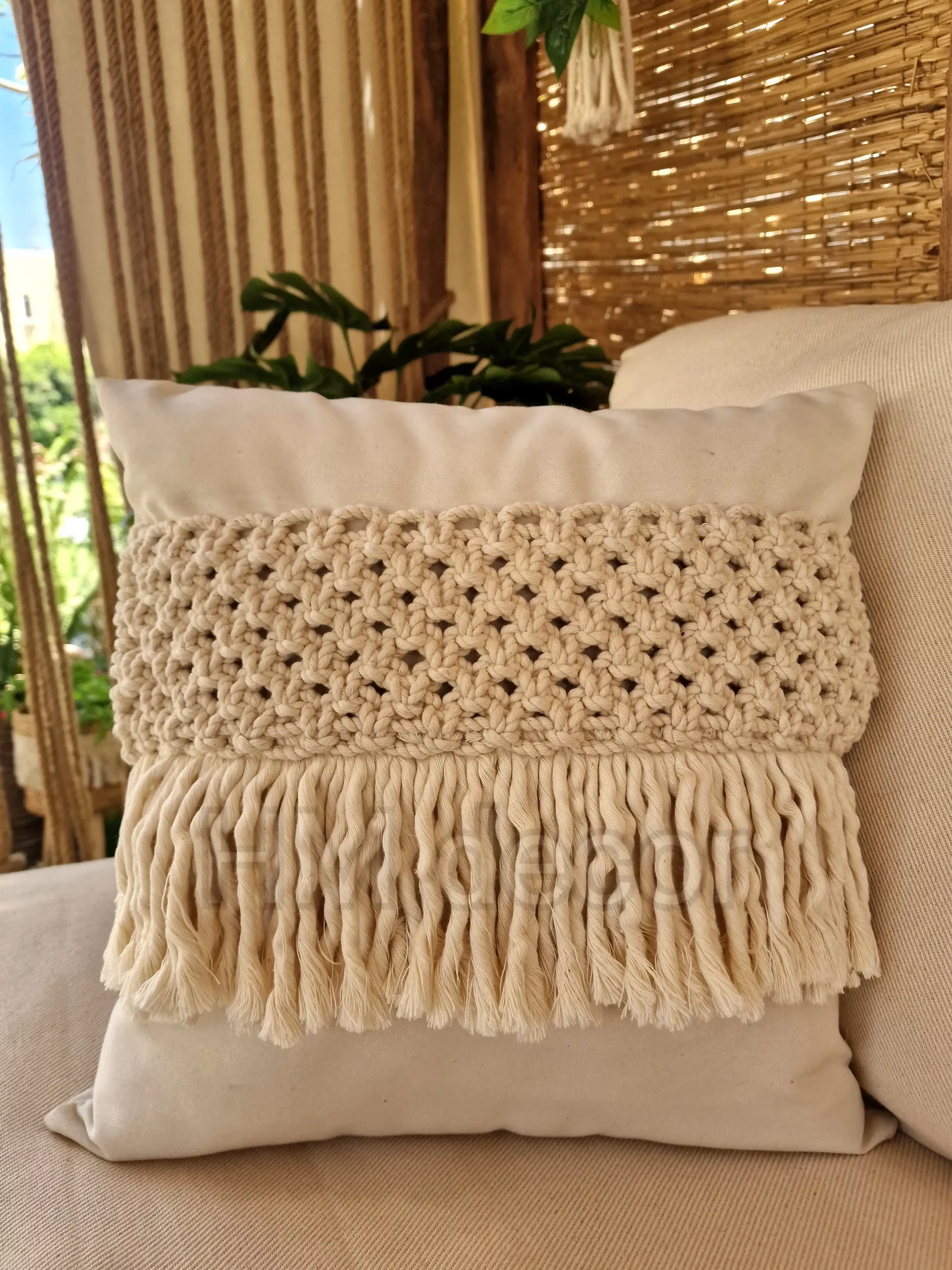 cushion 202
